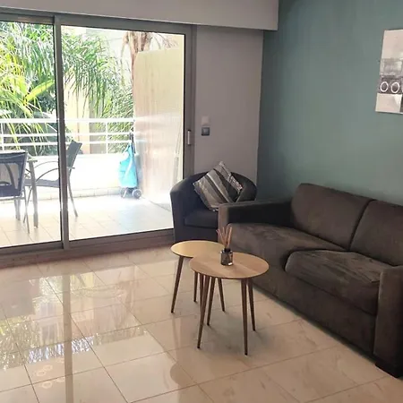 Superbe Carre D Or Nice